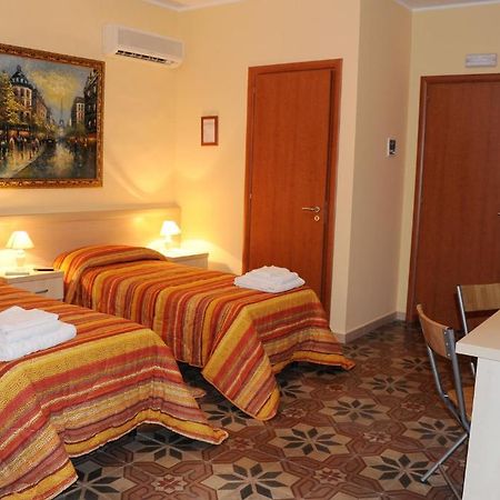 L'Antica Dimora Bed & Breakfast San Pietro Vernotico Cameră foto